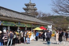 경주 보문관광단지, 다채로운 행사로 관광객 넘쳐