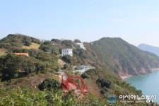 통영 장사도 공원, 전기∙식수 해저관로 파손
