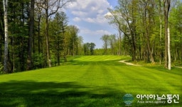 백두산에서 즐기는 힐링골프