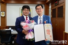 인천하늘초등학교 최덕진 교감, 대한민국 스승상 수상