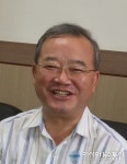 충북교육계의 ‘작은 거인’ 홍준기 관장, 40년 공직인생 에세이로 담아내