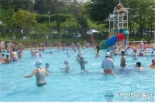안성시 국민체육센터, 실외 수영장 개장