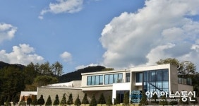 강원도 홍천의 럭셔리한 국내 풀빌라 펜션 ‘까미노 데 플로레스타’ “마지막 여름의 추억을 만들어보아요~”