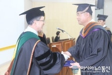 충북대 경영대학원, 최고경영자과정 수료식 가져