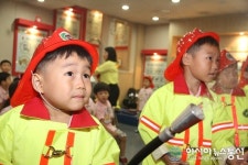 색동유치원, 소방안전교육 받아