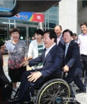 장애인 이동 차량 전달받은 서구청