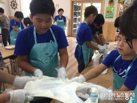 옥천 안내초, 청원자연치즈체험농장서 현장체험 학습