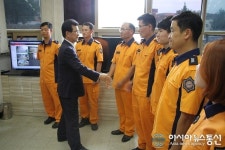 이시종 충북도지사, 증평소방서 방문 격려