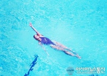 수영, 허리디스크에 오히려 독? 도수치료로 통증 해결