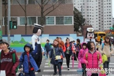 인천중부서, 포돌이와 함께 건너요