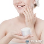 지성, 복합성피부 미백 방법? 화이트닝 기능성 크림으로 관리해보자!