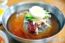 톳 밀면, 톳 보말칼국수로 맛과 건강 동시에! 제주 오설록 맛집 하르방밀면 모슬포점