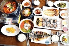 제주 겨울여행에 더 생각나는 전복과 갈치 맛집, 산방산에옛촌