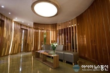 특별한 날 더욱 빛나게, 전통+현대 녹아든 ‘에리주단’의 ‘연예인 한복’