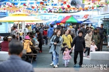 강진 마량놀토수산시장 소문대로 왁자지껄