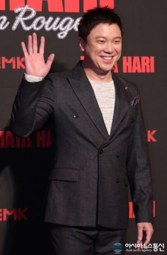 마타하리 오프닝 나잇 포토월 찾은 정성화
