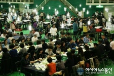개표진행되는 평택 이충레포츠 체육관