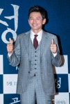 곡성 언론 시사회, 포토타임 가지는 황정민