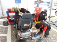 합천군, 장애인·노인 대상 휠체어 세척 무료 서비스로 호응