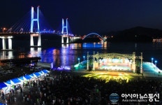 사천시, 2016토요상설무대 프러포즈 공연 선사