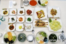 (이제무의 기업 Zoom In) 바다를 품고 있는 도시 통영 맛집 ‘통영명가’