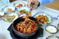 “보물섬 남해로 오감만족 여름휴가 오세요!”