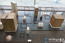 세종시청 로비에 바람개비가, 왜?