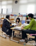 영덕야성初 예비소집 학교찾은 새내기 초등생