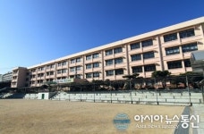 울산 평산초등학교, 이웃돕기 후원금 140여만원 전달