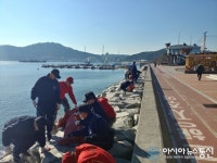 진해구, 설맞이 민관군 합도 대대적인 해안변 정화활동 전개