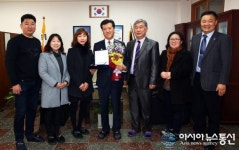 조원휘 대전시의회 부의장, 송강중학교서 감사패