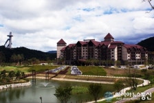 싱그러운 딸기의 향연! 평창 알펜시아리조트,Fresh Strawberry Delight 프로모션 실시