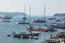 충남 보령 천수만 오천항 바다낚시 배들의 봄맞이