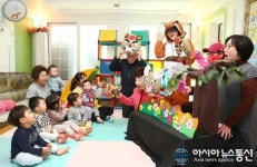 할머니 할아버지 인형극이 최고에요