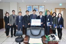 (주)신안천사김 권동혁 대표 인재육성기금 1000만원 기탁