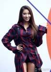 보라, 사랑스런 손인사