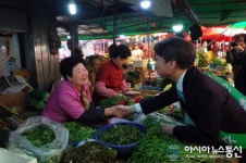 국민의당 안철수 후보, 창원 소답시장 방문