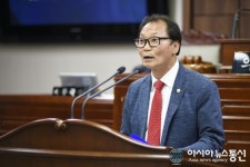 임종기 순천시의장, 신대지구 내 초·중·고등학교 학교용지 결정계획 관련 ‘시정 질문’