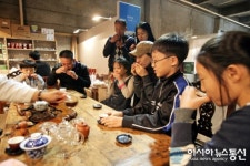 평창군, 민원인 전통차 무료봉사