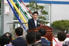 [평택경찰 서탄파출소 준공식] 축사하는 원유철 의원