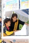 인천부평삼산동, 시냇물공원 단오놀이 행사  위드미요양원 위드미요양병원 건강 캠페인 실시