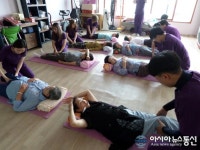 진해구, 대학생 자원봉사자 연계 ‘움직이는 복지사랑방’ 운영