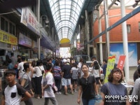 단양구경시장, 먹거리 ‘인기’…관광명소 ‘훌쩍’