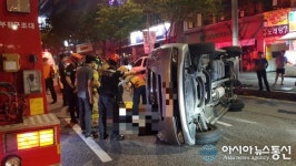 인천시 부평소방서, 삼산사거리 승합차량 교통사고 2명 구조