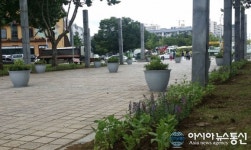 안산시 상록구, 성포예술광장 ‘꽃화분’ 단장
