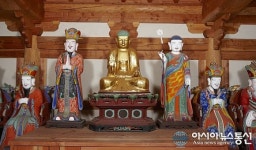 상주 북장사 명부전 목조지장보살삼존상ㆍ시왕상 일괄 道 유형문화재 제511호 지정