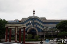 아산시청 공무원 경찰관 폭행 긴급 체포