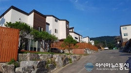 용인 타운하우스 ‘금어리 어매마을’, 용인시민체육센터 인근 전원주택단지