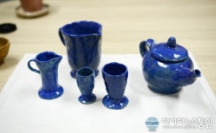 (인터뷰)흙의 예술가 변곡지, 자연의 색으로 도자를 빚다