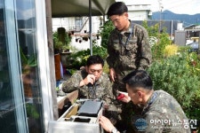 5년째 이어지고 있는 해군 교관들의 아름다운 재능 기부